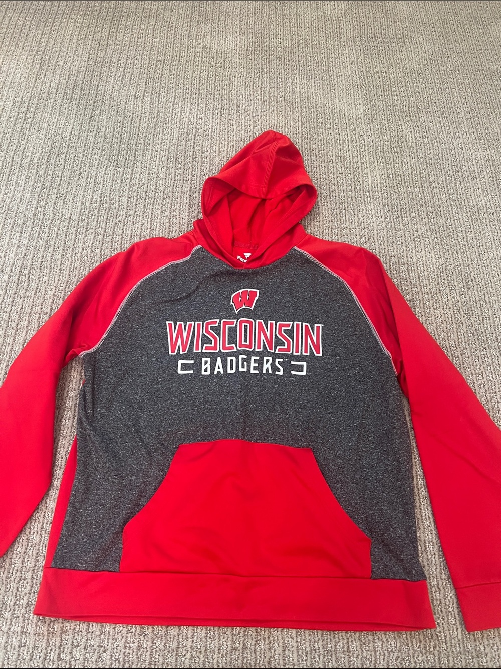 Fanatics Wisconsin Red and Gray Crewneck Hoodie